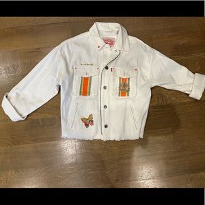 Custom detailed Levi white denim jacket